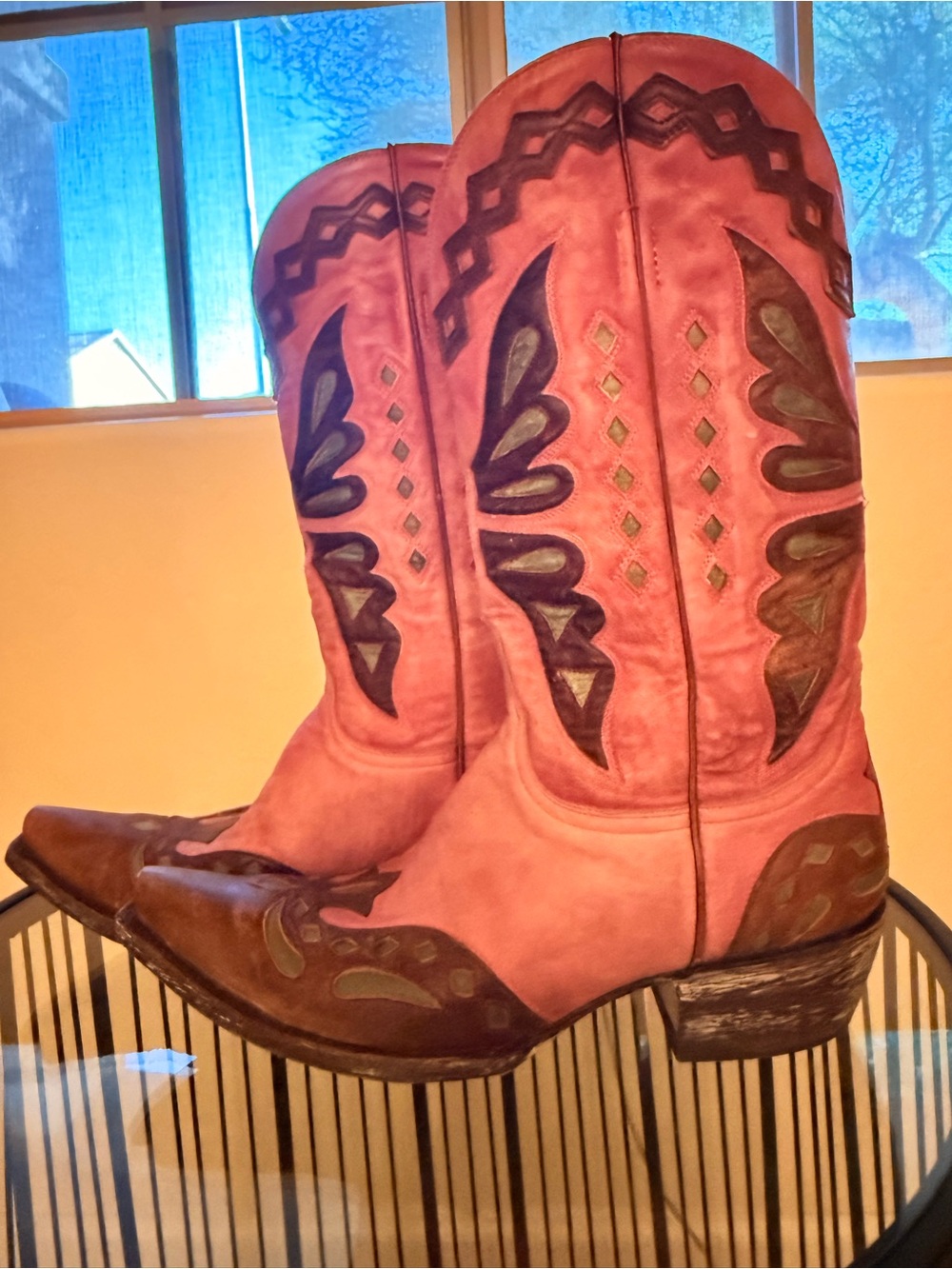 Old Gringo Pink Leather Cowboy Boots - Embroidered Shaft